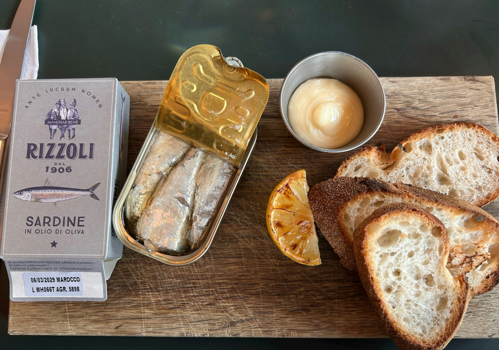 A humble tin of sardines transforms into a simple, satisfying meal with olive oil and a squeeze of lemon (Photo: Towfiqu barbhuiya/Unsplash)