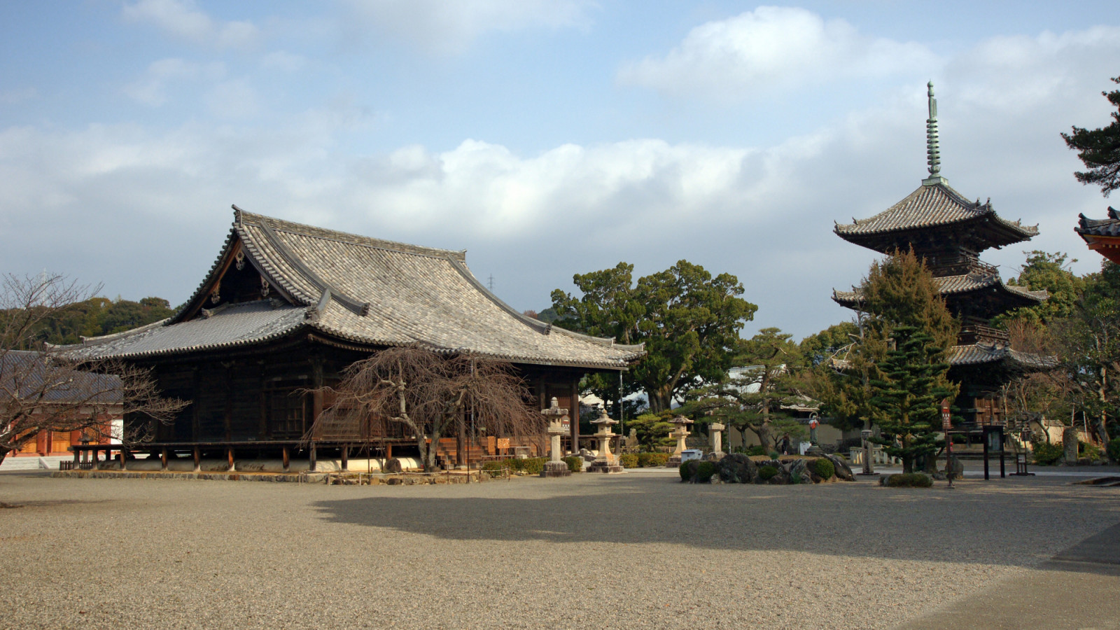Dojoji Temple (Wakayama) (ภาพ: 663highland / commons.wikimedia.org)