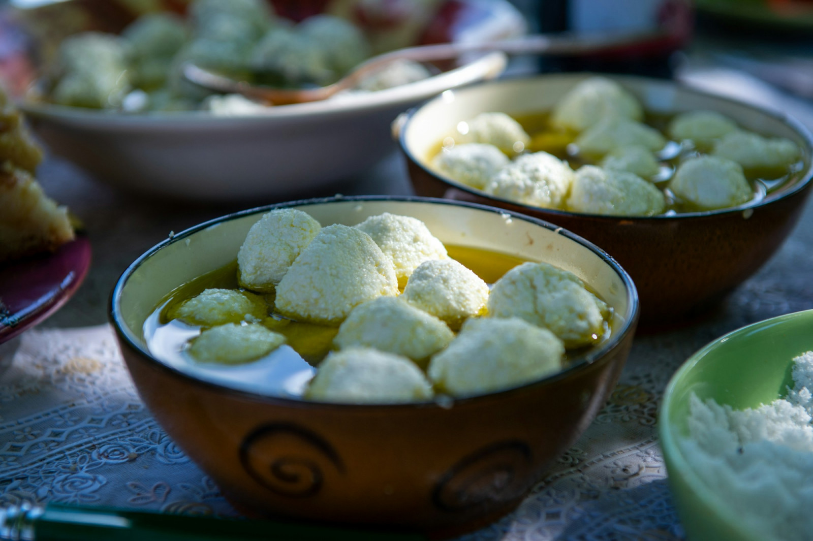 A humble curd travels the globe: from spiced Indian curries to Eastern European pastries, see how cottage cheese fits into kitchens everywhere (Photo: Imants Kaziļuns/Unsplash)