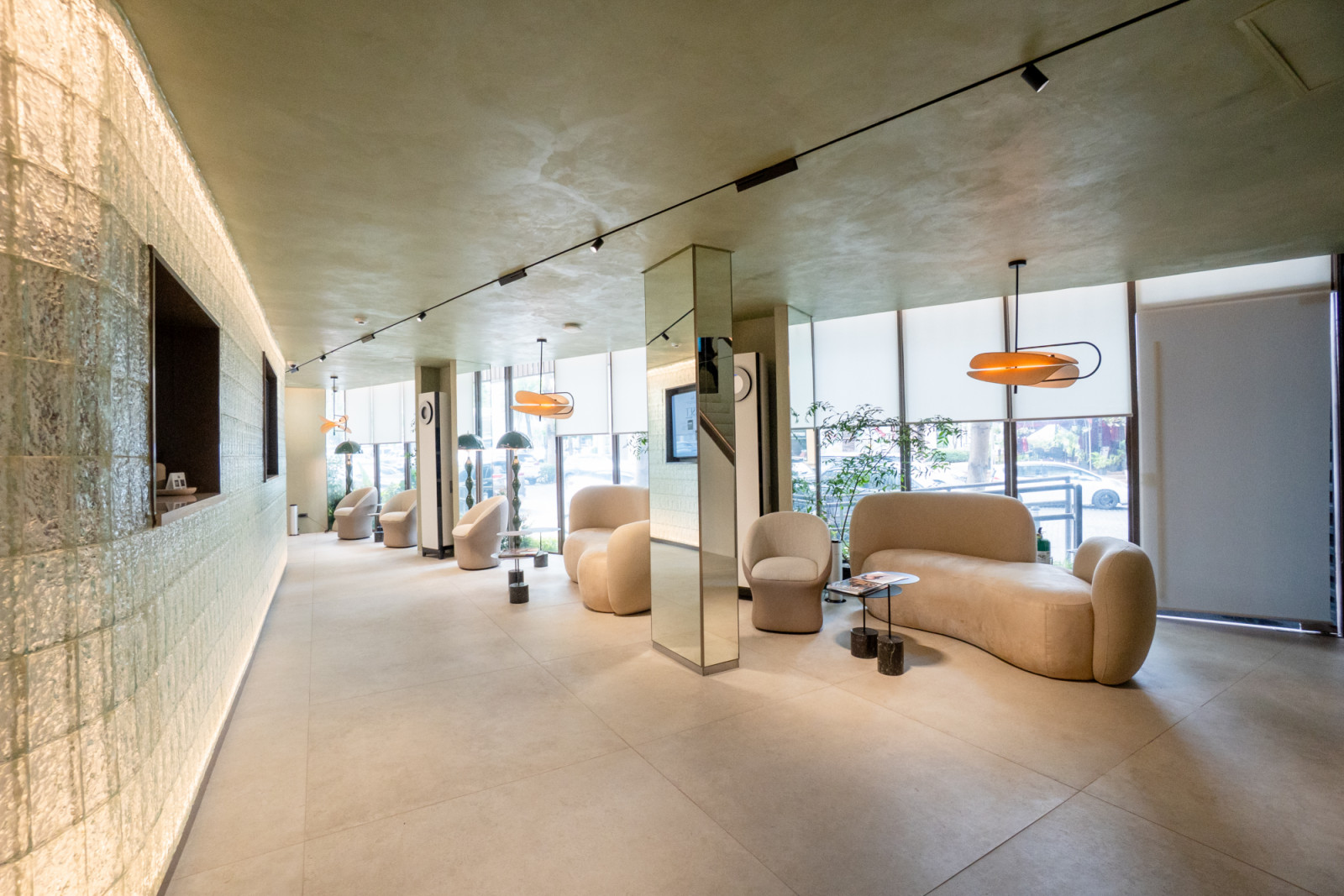 Inside Belo’s newly renovated clinic at Westgate Alabang