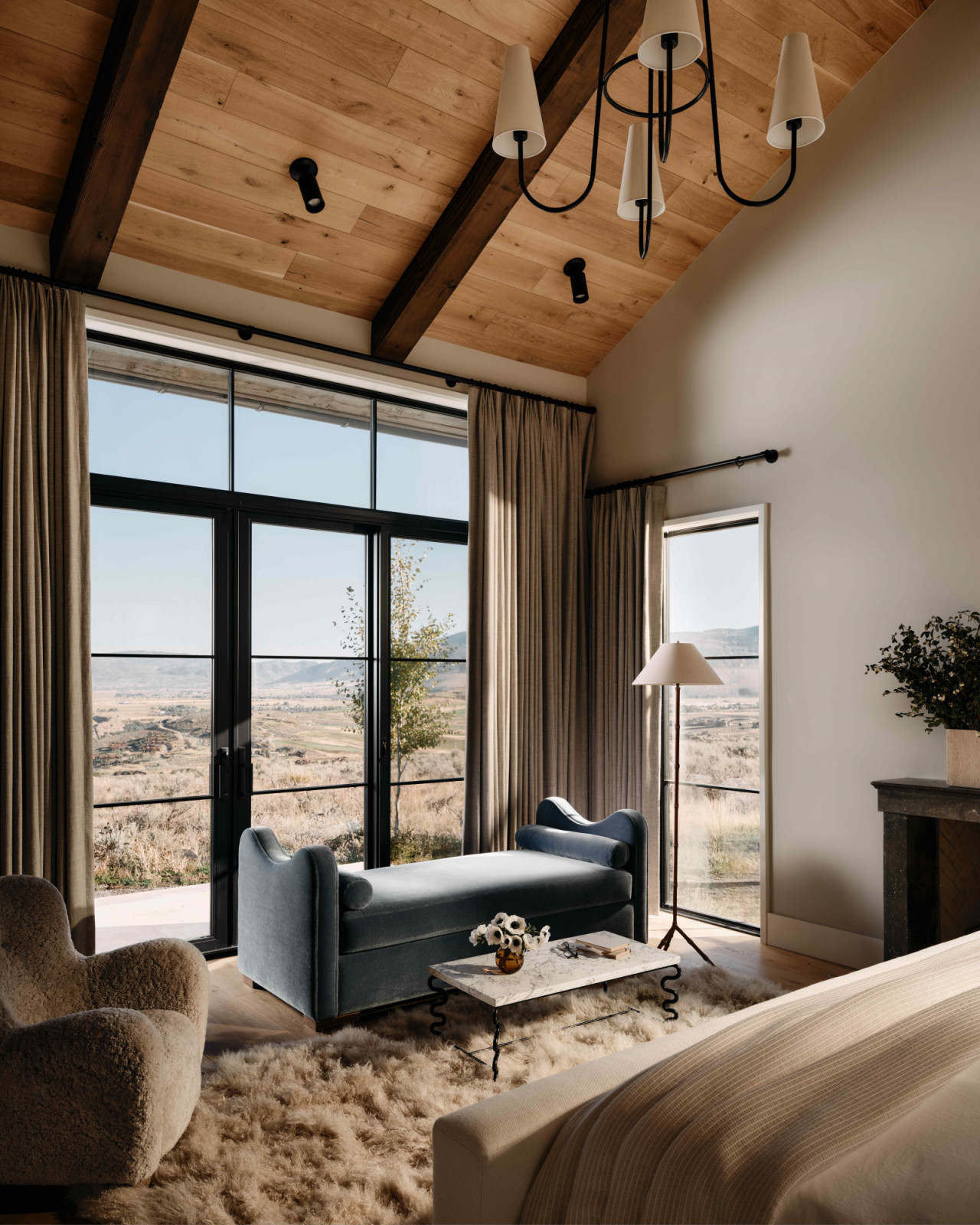 A seamless integration of vintage, antique and contemporary pieces