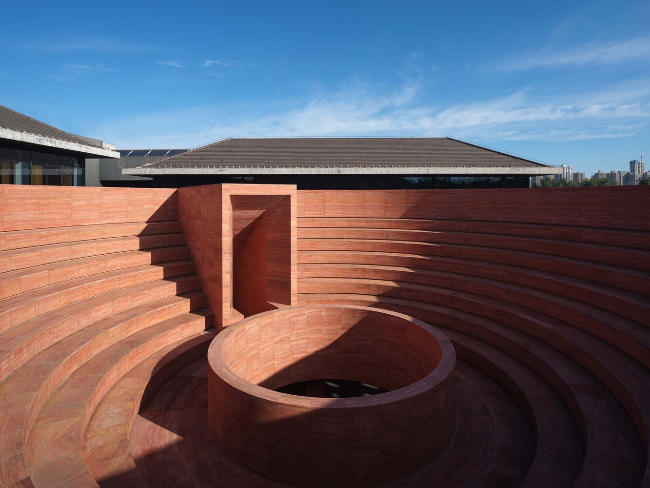 The outdoor, bowl-shaped amphitheatre (Photo: Instagram / @neriandhu)