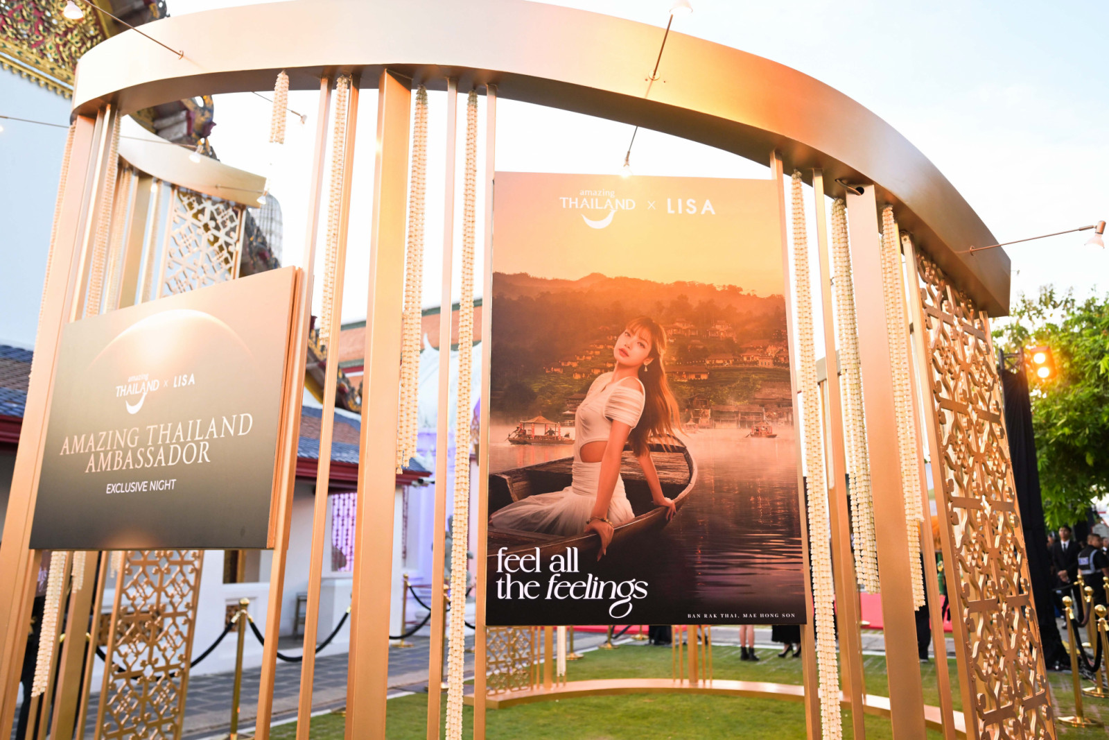 บรรยากาศการเปิดตัว Amazing Thailand Ambassador ณ วัดอรุณราชวรารามราชวรมหาวิหาร (ภาพ: ททท.)