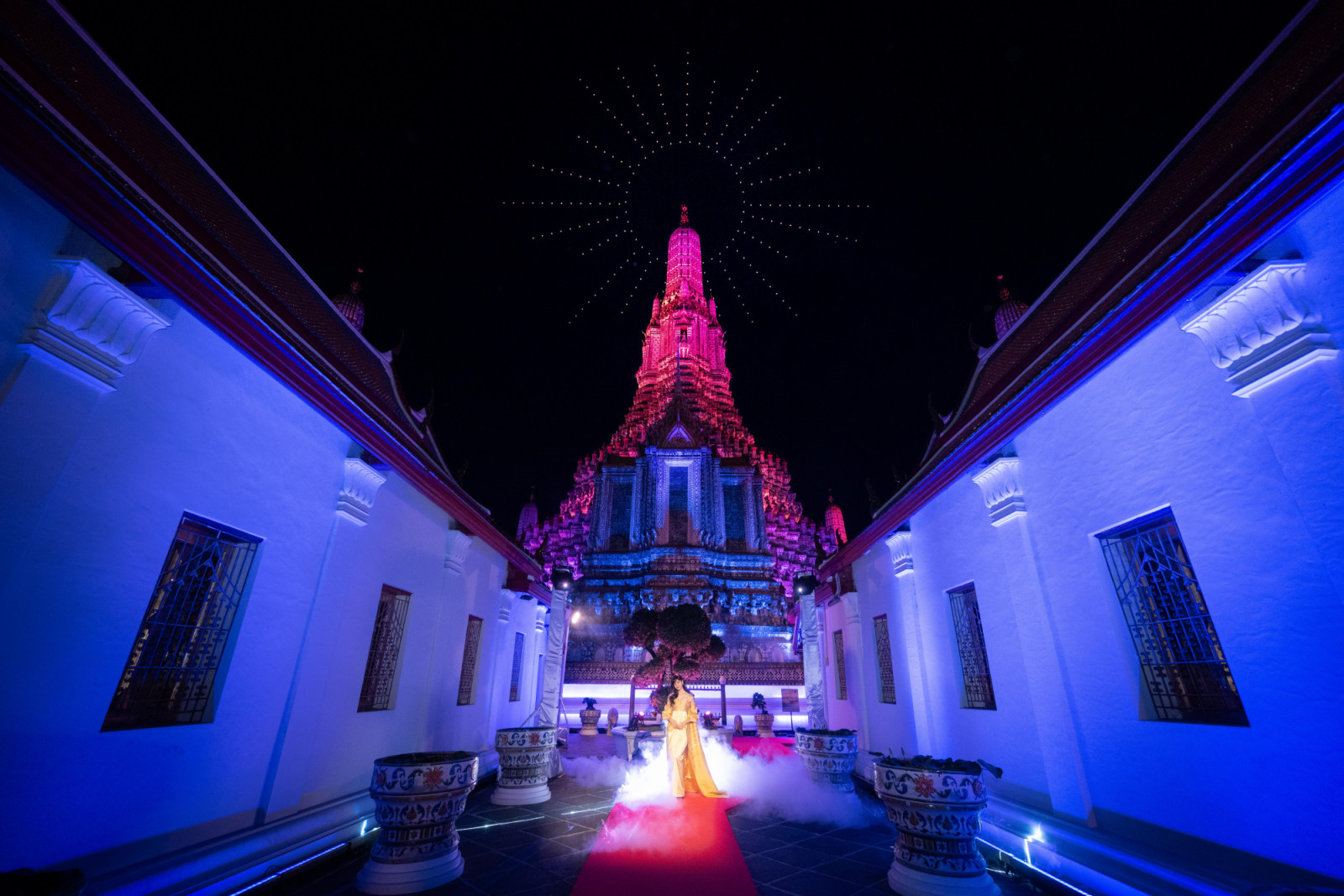 บรรยากาศการเปิดตัว Amazing Thailand Ambassador ณ วัดอรุณราชวรารามราชวรมหาวิหาร (ภาพ: ททท.)
