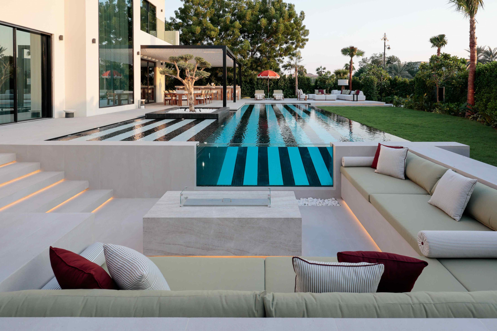 The sunken lounge edged by the swimming pool