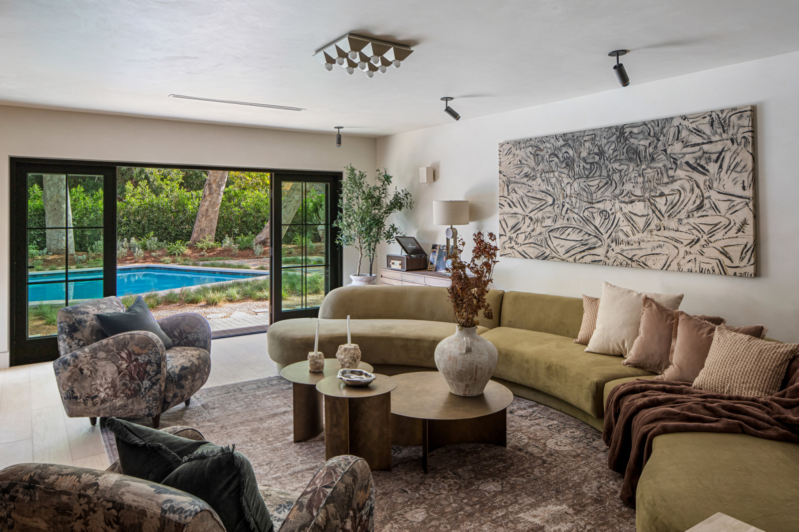 The living room of a renovated modern ranchette in Beverly Hills, Los Angeles designed by Samaha Studio