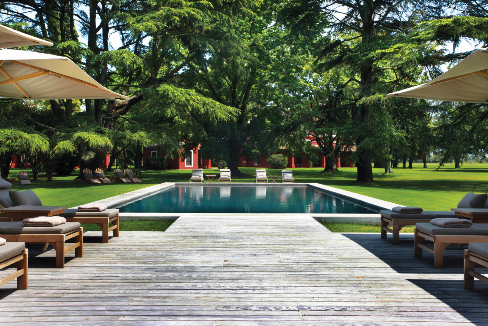 Guests can relax in La Bamba’s elegantly restored colonial buildings, filled with modern comfort