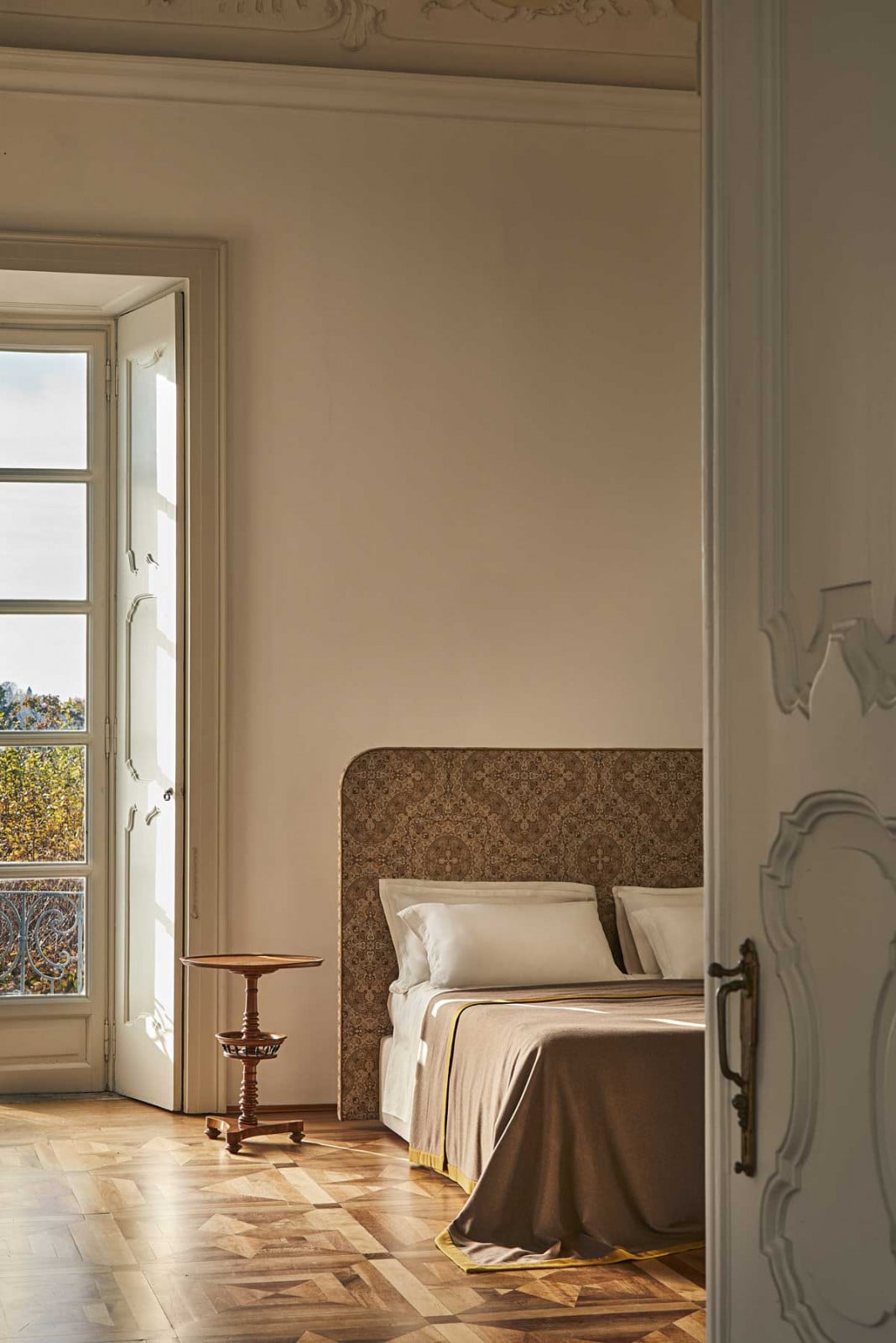 Loro Piana bed and paisley headboard