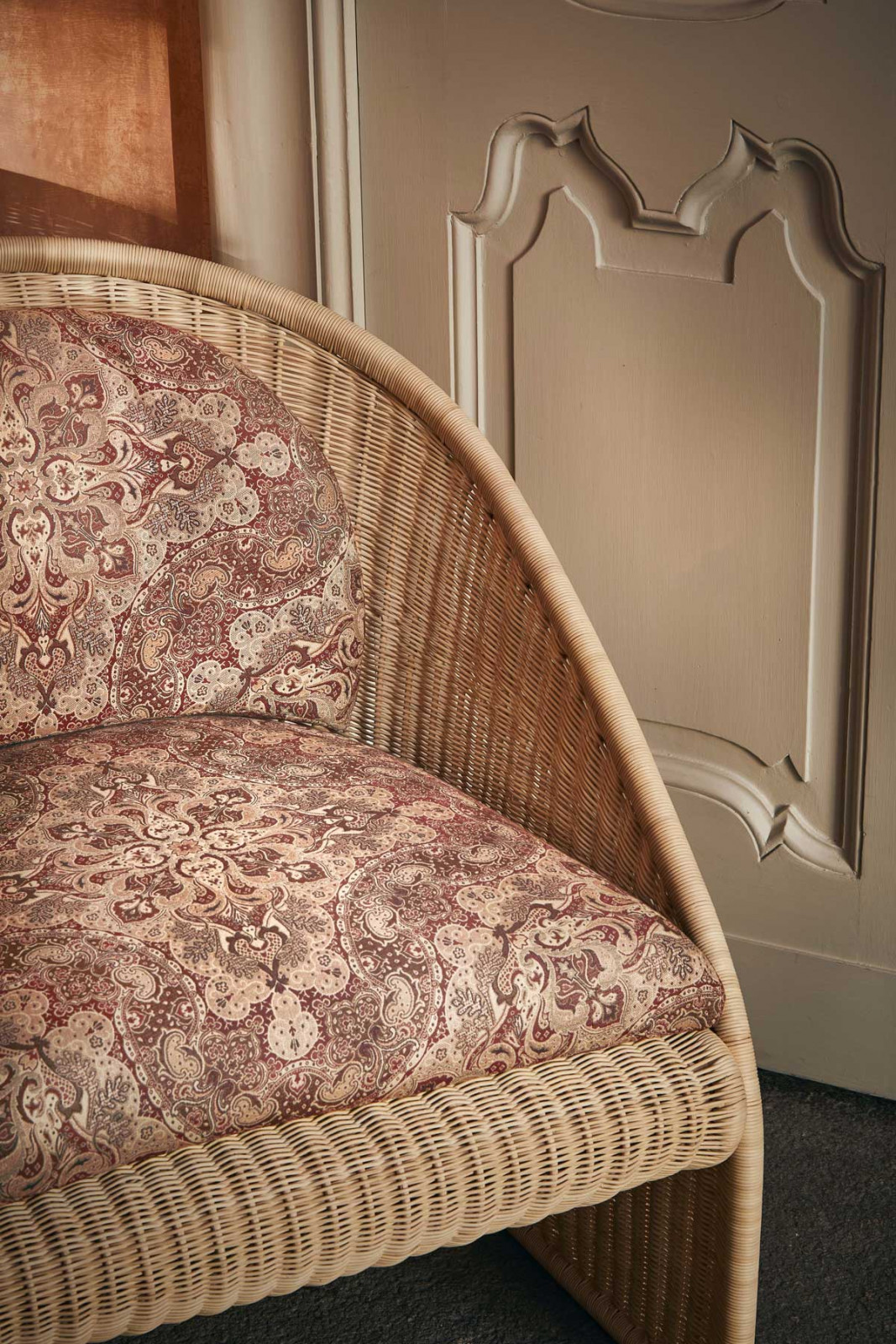 Palm armchair in rattan and paisley cotton-wool