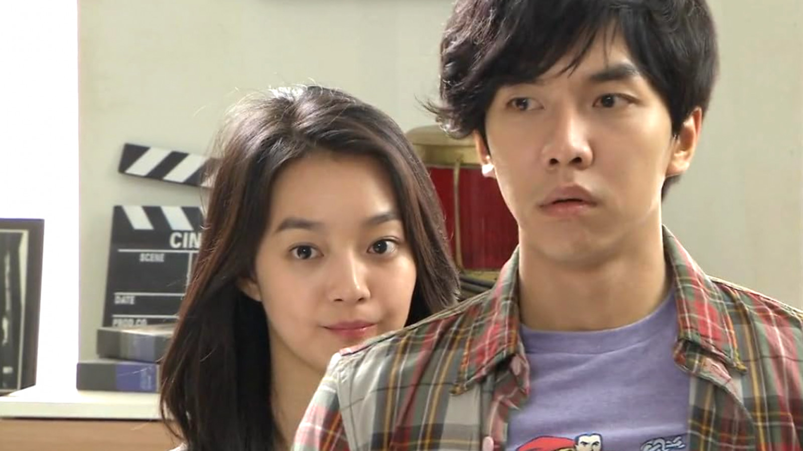 Lee Seung-gi and Shin Min-ah in ‘My Girlfriend Is a Gumiho’ (Photo: SBS TV)