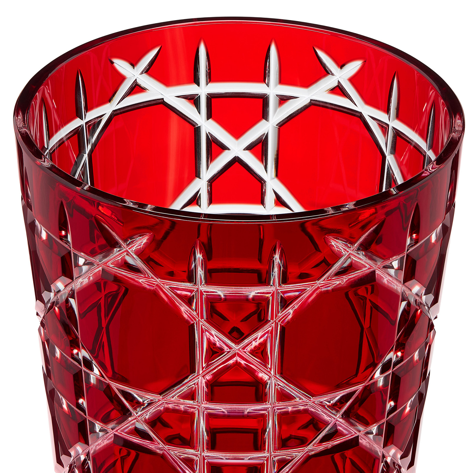 The refined geometric lattice of intersecting lines (Photo: Dior)