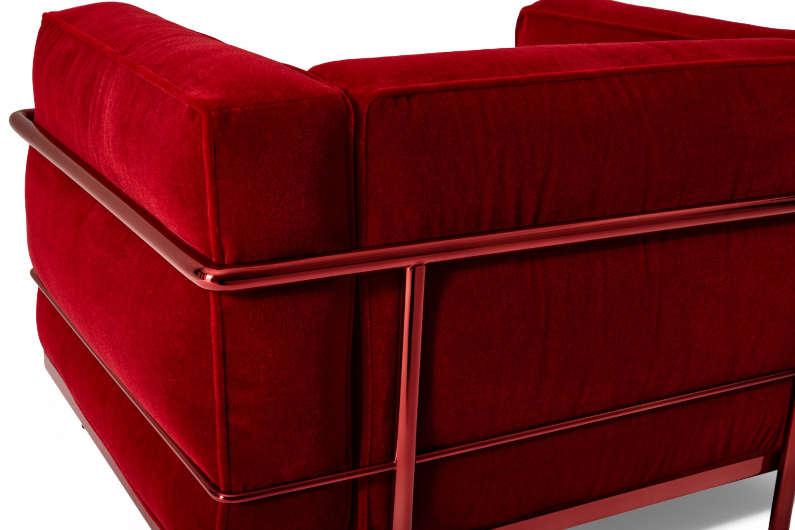 The tubular metal frame is paired tone-on-tone with the cushions (Photo: Cassina)