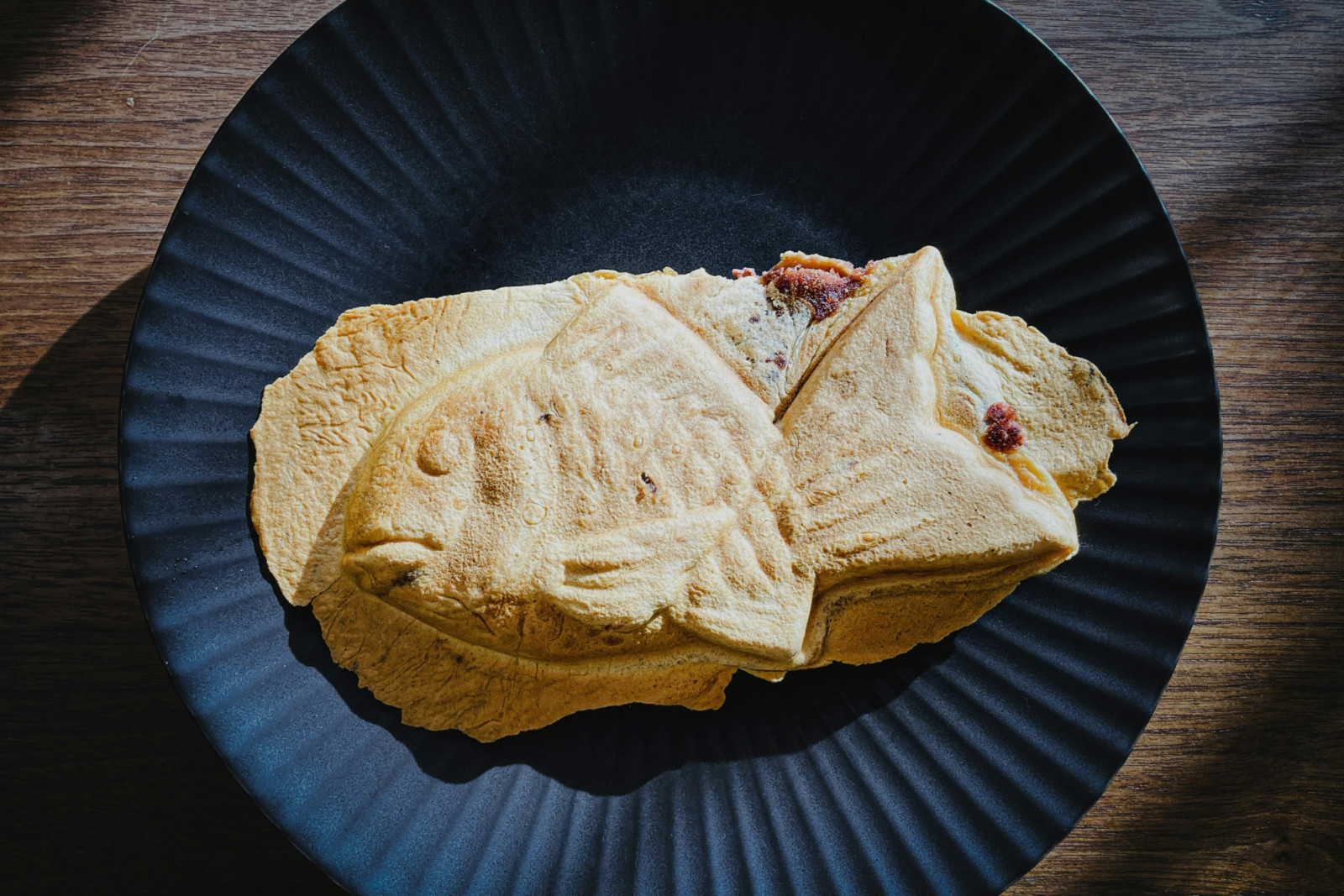Taiyaki is a street snack built on custard stability