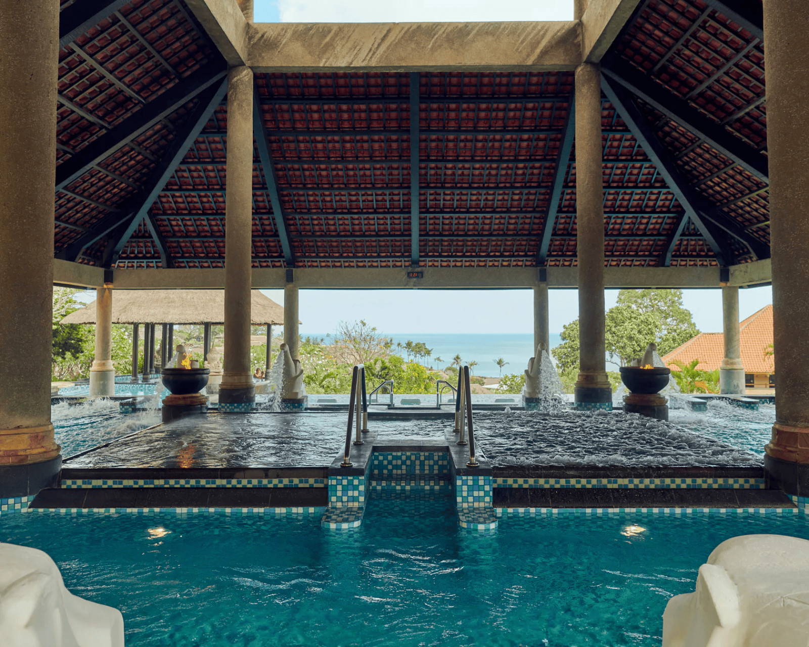 Spa on the Rocks(Photo: Ayana Resort)