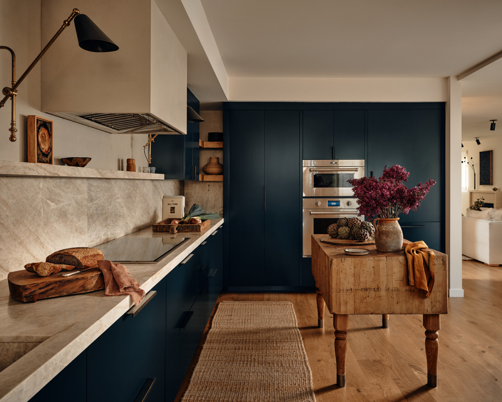The kitchen in a Los Angeles, California home designed by Prince Design Studio (Photo: Nils Timm)