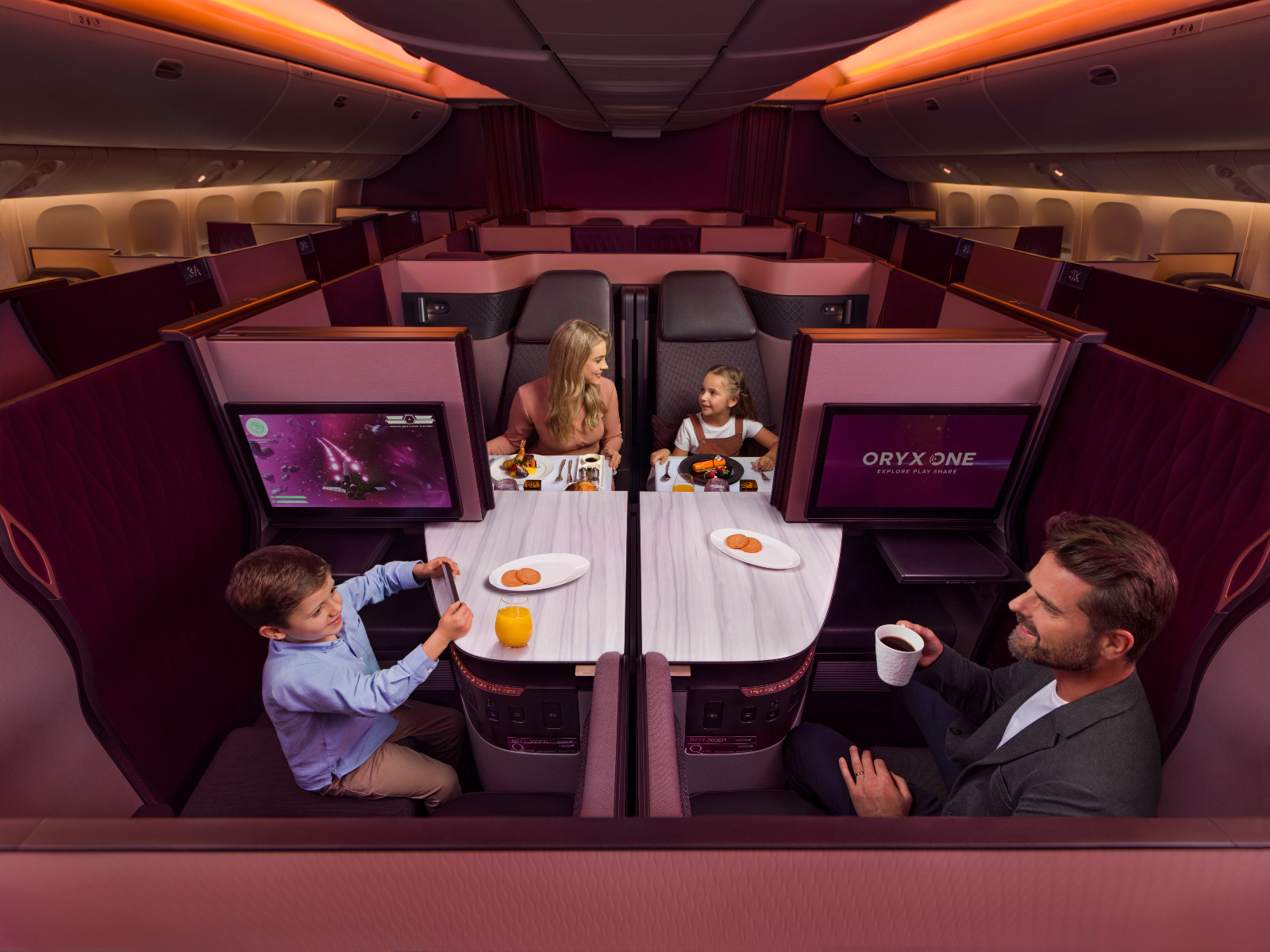 Qatar Airways x Jordy Navarra - Qsuite Quad