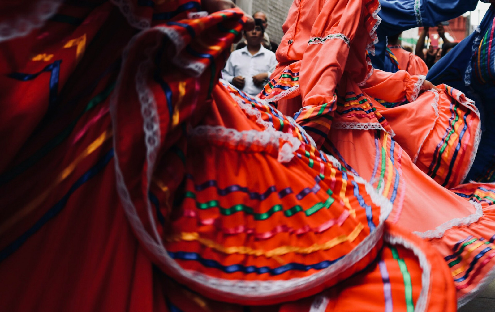 From sweeping historical tales to intimate contemporary stories, 2026’s Latin American novels reveal the region’s evolving voices and imaginative range (Photo: Sydney Rae/Unsplash)