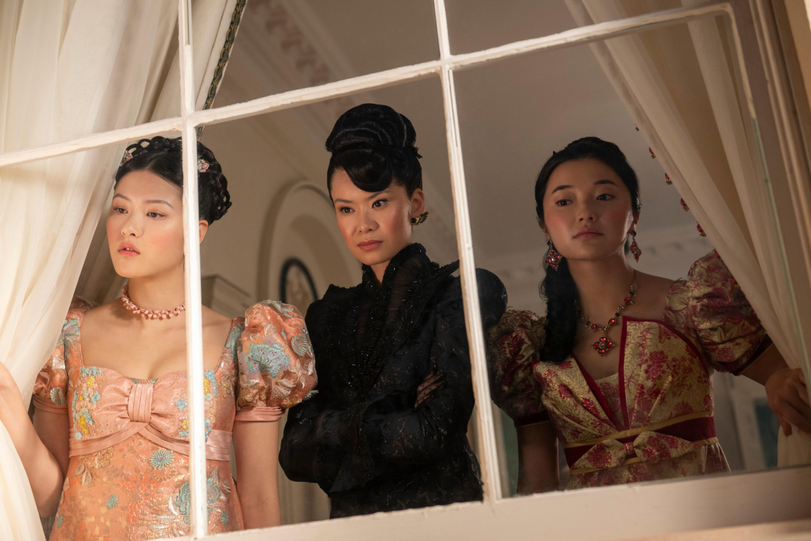 Araminta Gun’s (centre) cruelty toward Sophie Baek created Benedict Bridgerton’s Lady in Silver (Photo: IMDB)