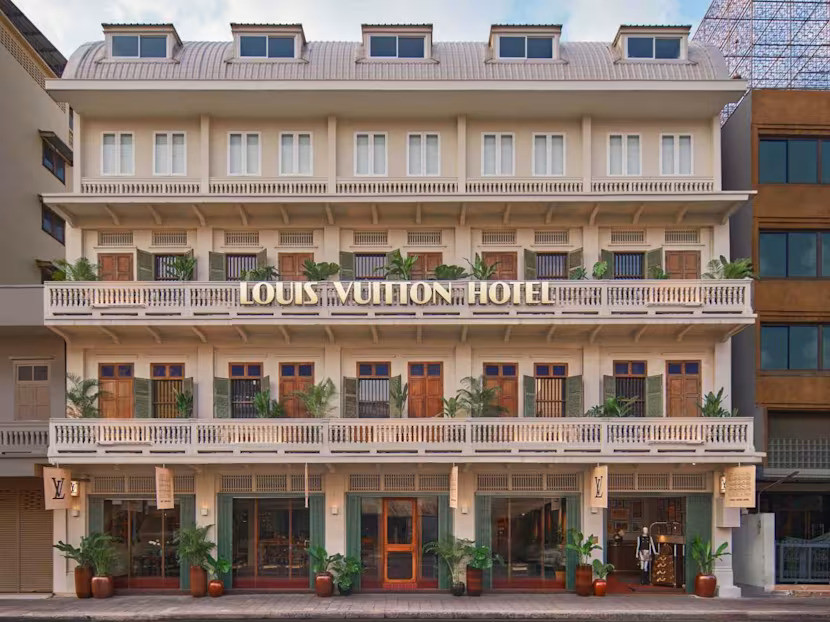 Di sebuah rumah bersejarah Bangkok, Louis Vuitton menghidupkan kembali Monogram sebagai ikon yang terus berevolusi dari masa ke masa