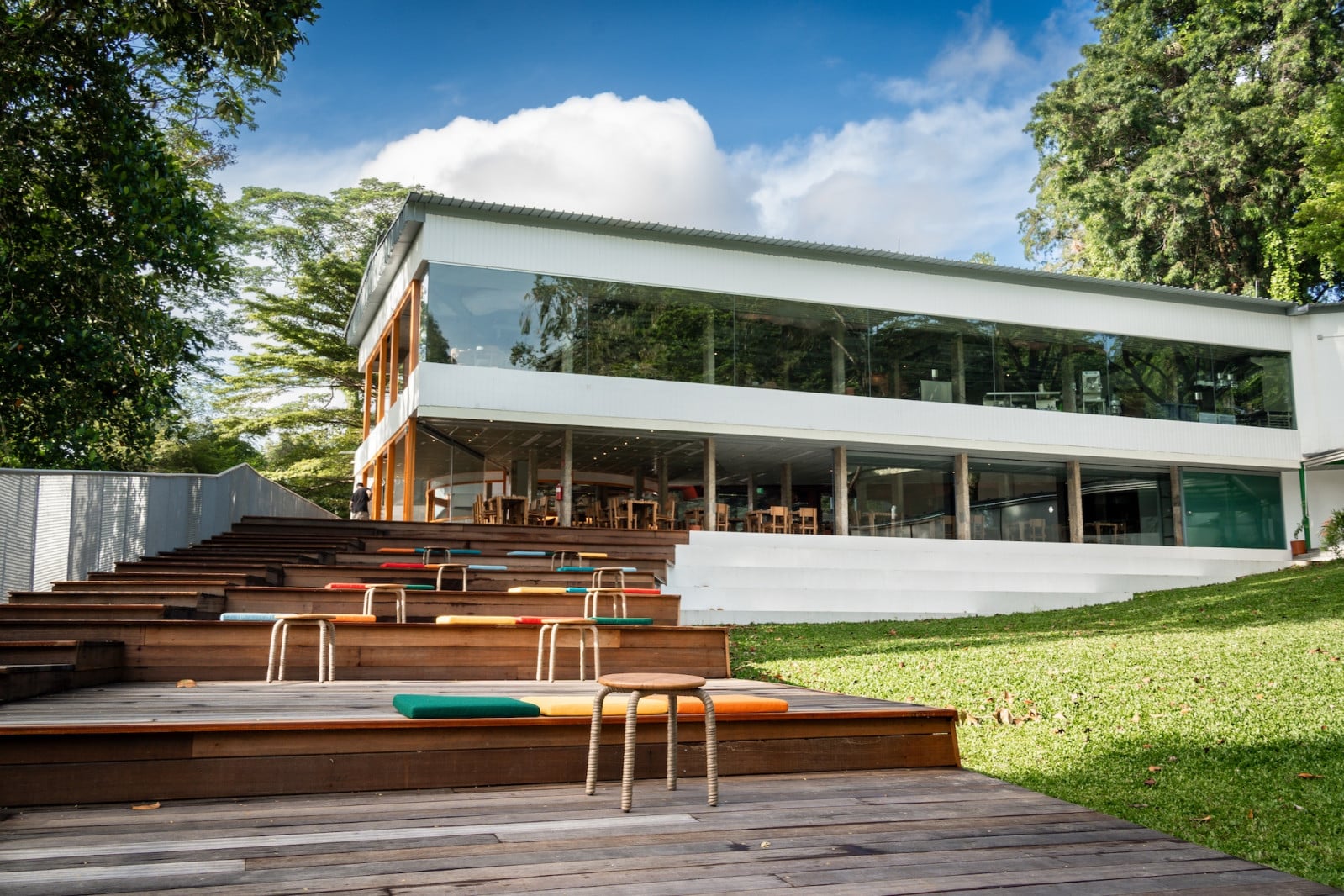 Air CCCC is a restaurant, circular campus, cooking club and dining destination in Singapore’s Dempsey Hill