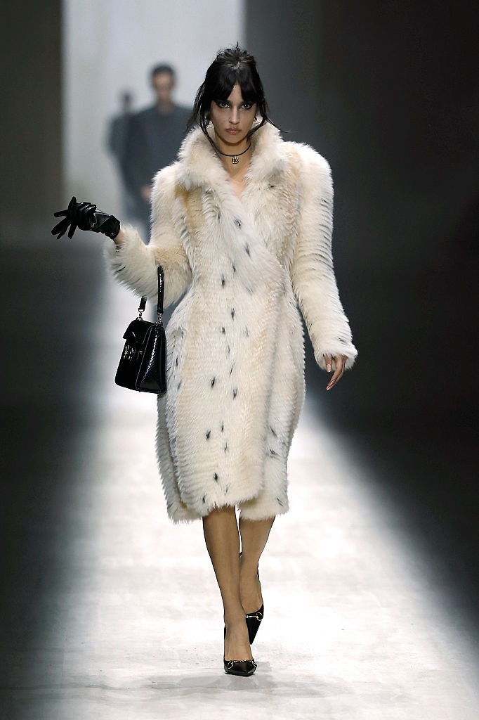 MILAN, ITALY - FEBRUARY 27: A model walks the runway at the Gucci fashion show during the Milan Fashion Week - Womenswear Fall/Winter 2026/2027 on February 27, 2026 in Milan, Italy. (Photo by Estrop/Getty Images)