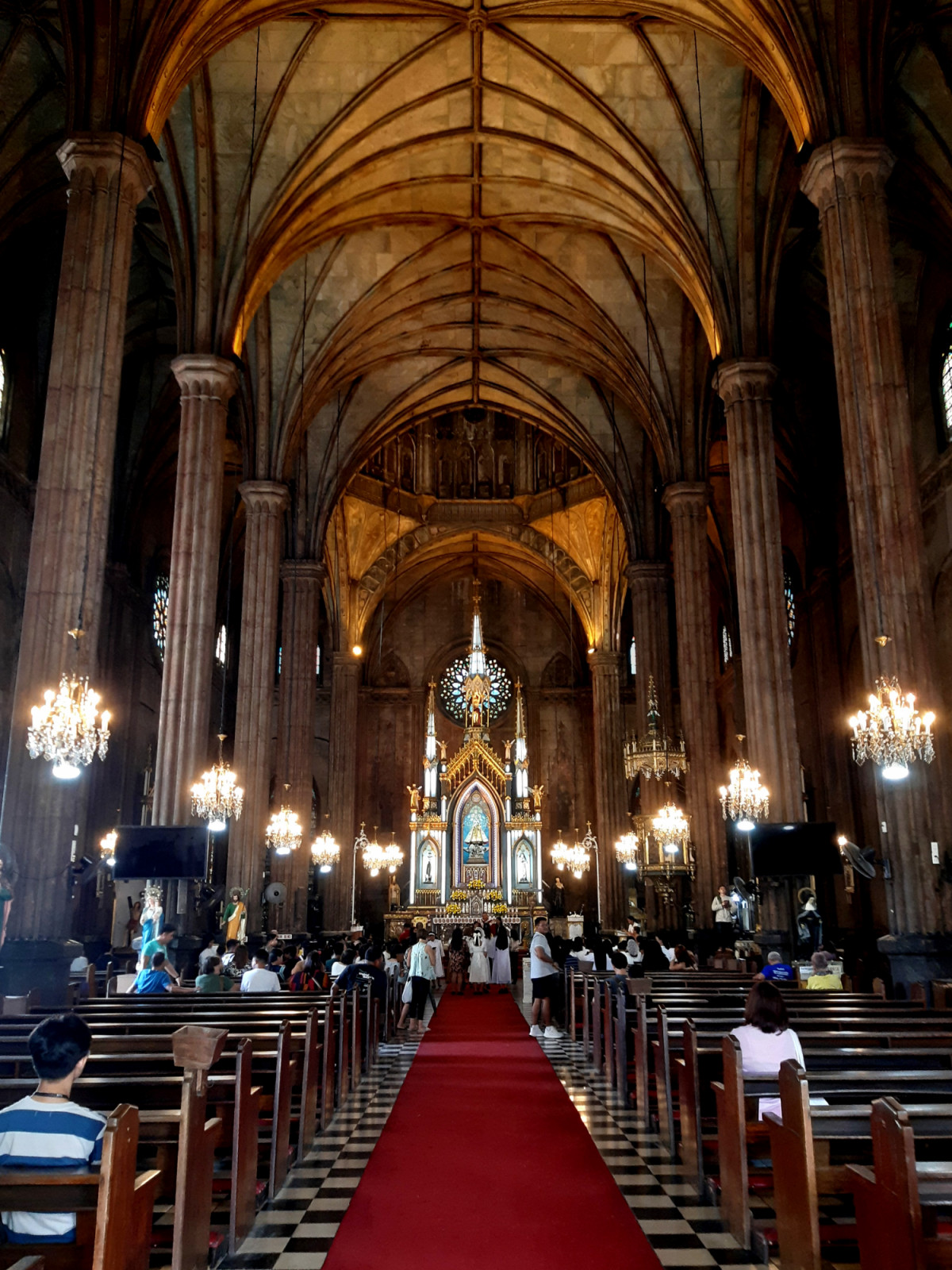 San Sebastian Church in Manila (Photo: Wikimedia Commons)