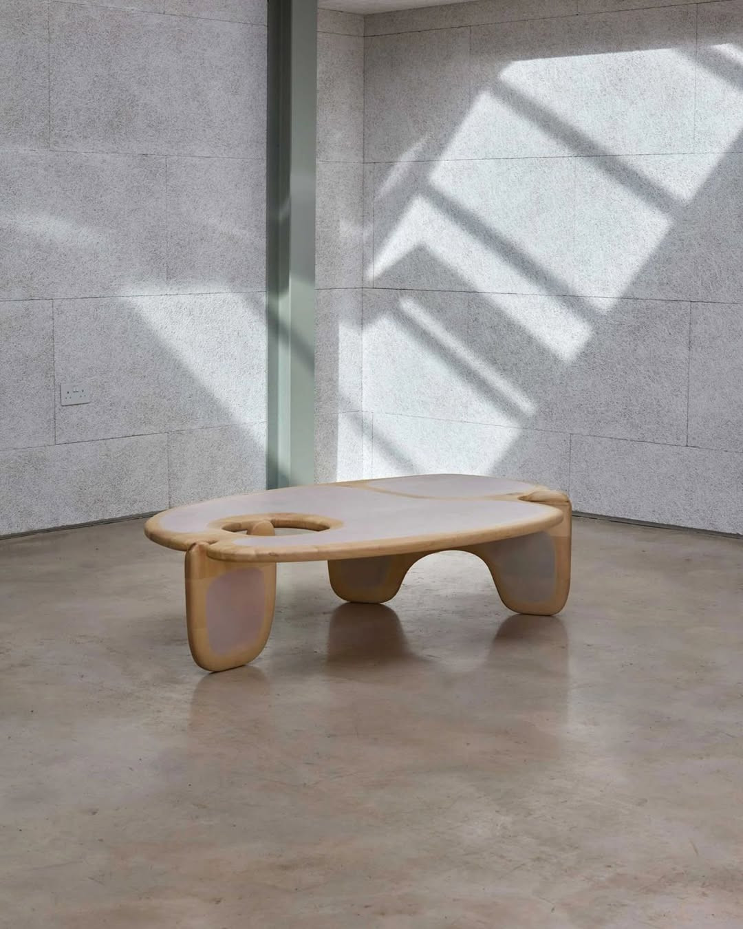 The organic contour of the Palette coffee table inspired by the artist’s paint palette (Photo: Instagram / @t_o_o_g_o_o_d)