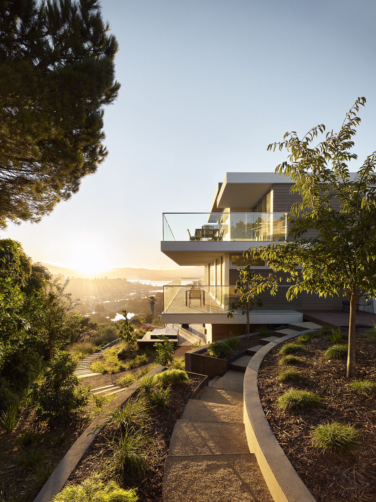 Exploring the modernist details of a San Francisco home designed by Swatt + Partners