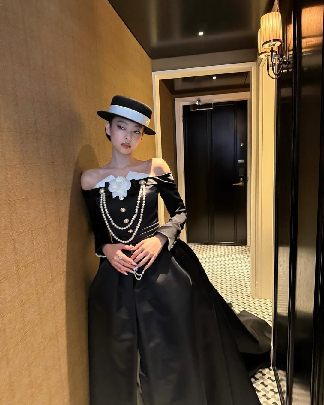 Jennie in Chanel for the 2025 MET Gala (Photo: Jennierubyjane/Instagram)