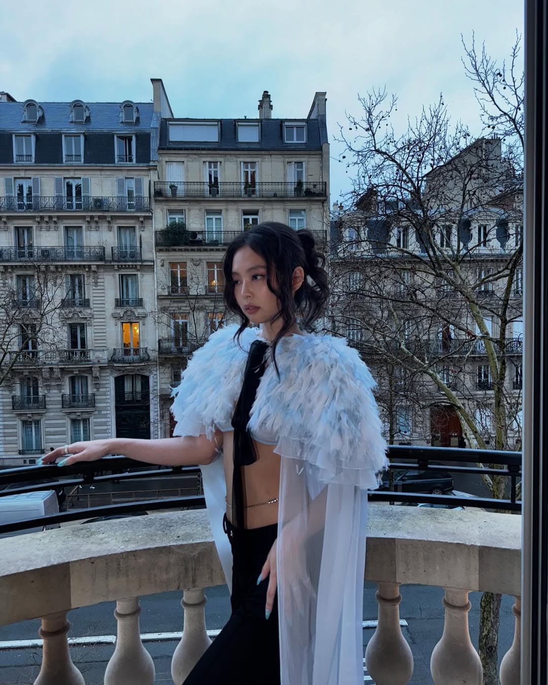 Chanel Haute Couture 2025 in Paris (Photo: Jennierubyjane/Instagram)