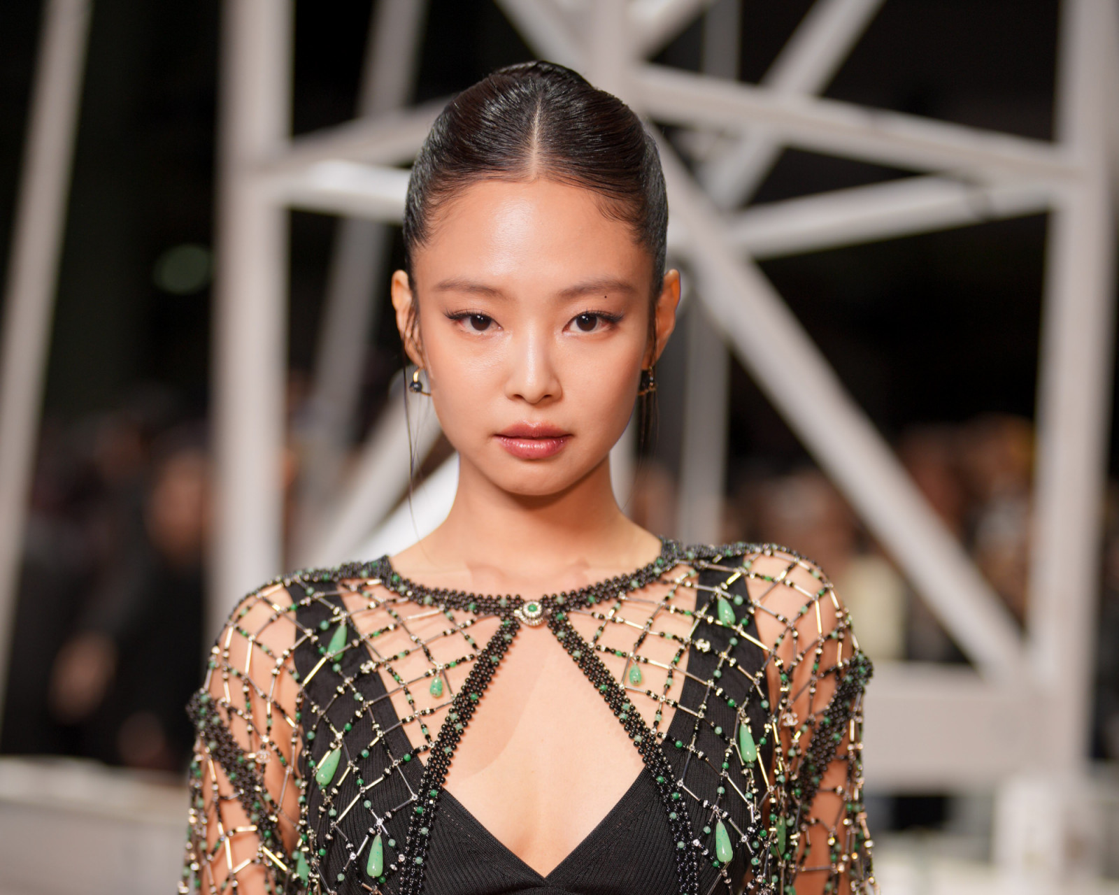 K-POP・アジア BLACKPINK JENNIE SET K-pop superstar Jennie has a new look—and her closet refresh comes