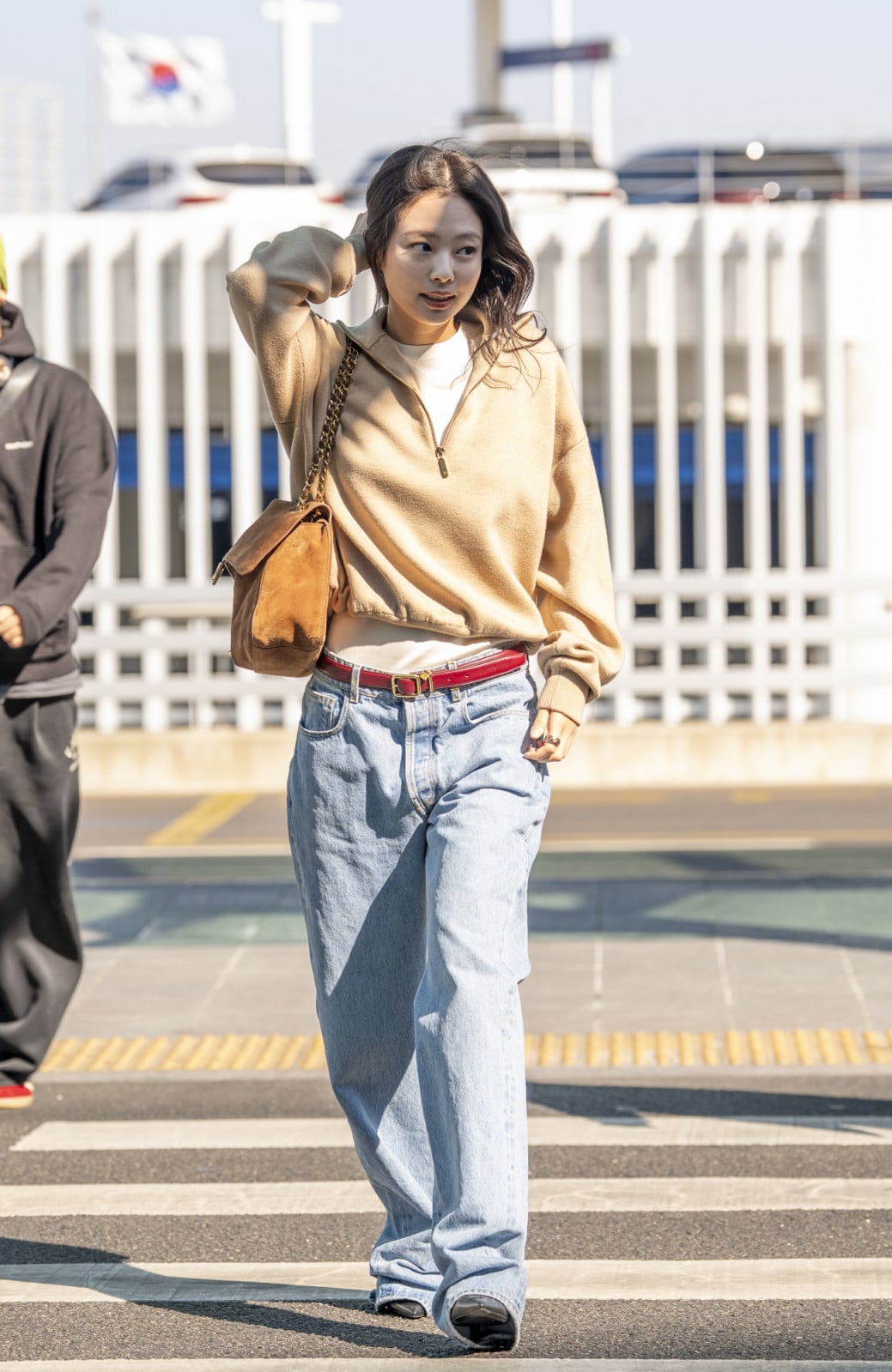 Jennie departing from Incheon International Airport for Paris (Photo: The Chosunilbo JNS/Imazins via Getty Images)