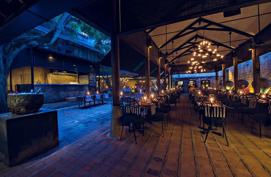 The main dining pavilion of Paradise Road The Gallery Café, Geoffrey Bawa’s 1961 office on Alfred House Road, Colombo, with its open courtyard visible beyond