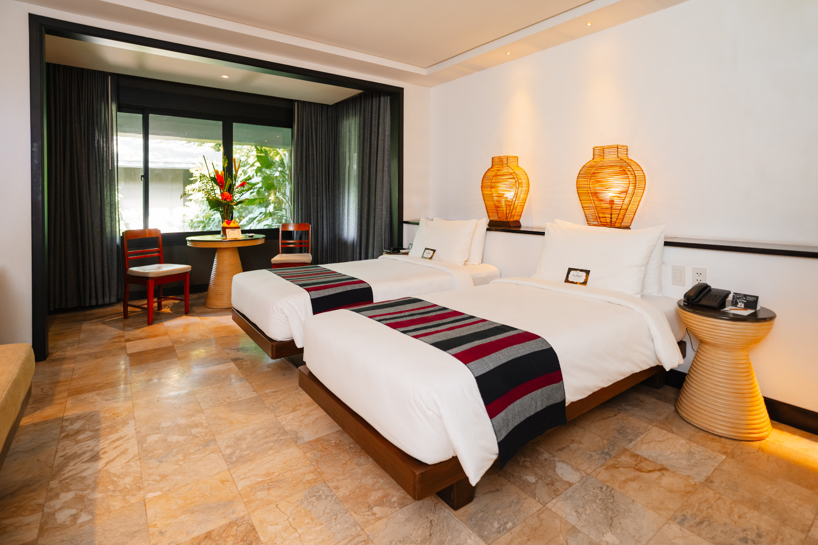 The Henry Hotel Manila