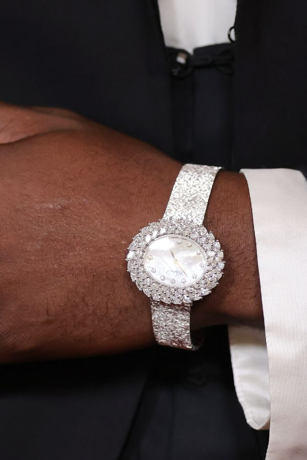 Chopard L'Heure du Diamant watch on Shaboozey at Oscars 2026 (Photo by Mike Coppola/Getty Images)