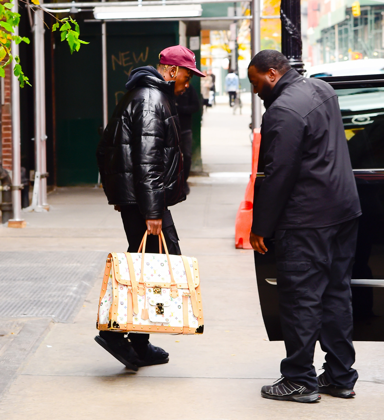 NEW YORK, NY - NOVEMBER 26: Singer Travis Scott is seen walking with a Louis Vuitton Handbag in soho on November 26, 2018 in New York City. (Photo by Raymond Hall/GC Images)