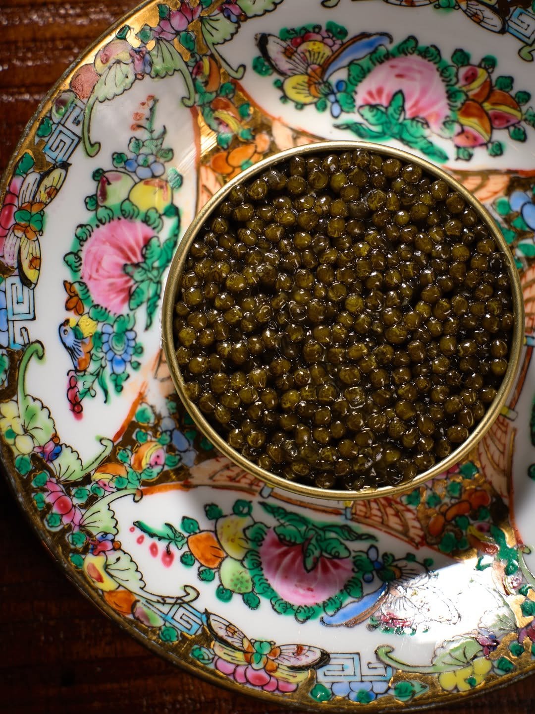Large, glossy roe from the Kaluga sturgeon of the Amur River basin, widely produced today through modern aquaculture (Photo: astrea_caviar/Instagram)