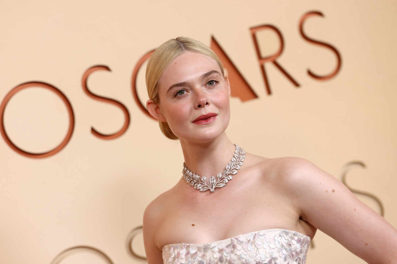 HOLLYWOOD, CALIFORNIA - MARCH 15: Elle Fanning attends the 98th Oscars at Dolby Theatre on March 15, 2026 in Hollywood, California. (Photo by Arturo Holmes/Getty Images)