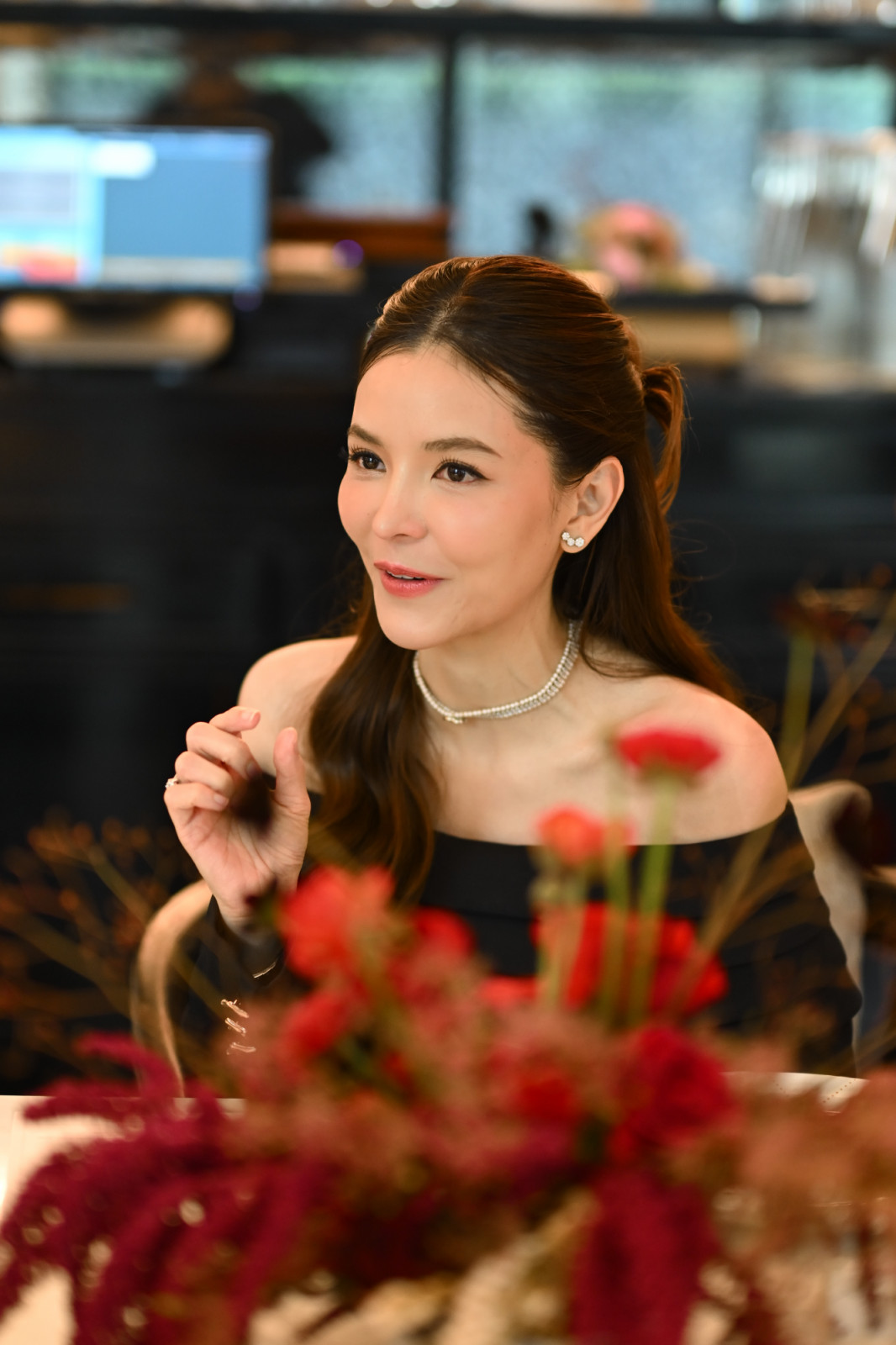 แพทย์หญิงอรอุมา พันธ์อภิวัฒน์ เจ้าของ Dr. Orn Medical Hair Centre (ภาพ: Tatler Thailand)