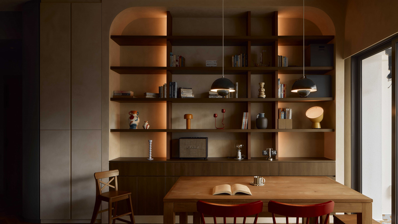 Space Makers: Ethereall examines how to treat interiors as living systems