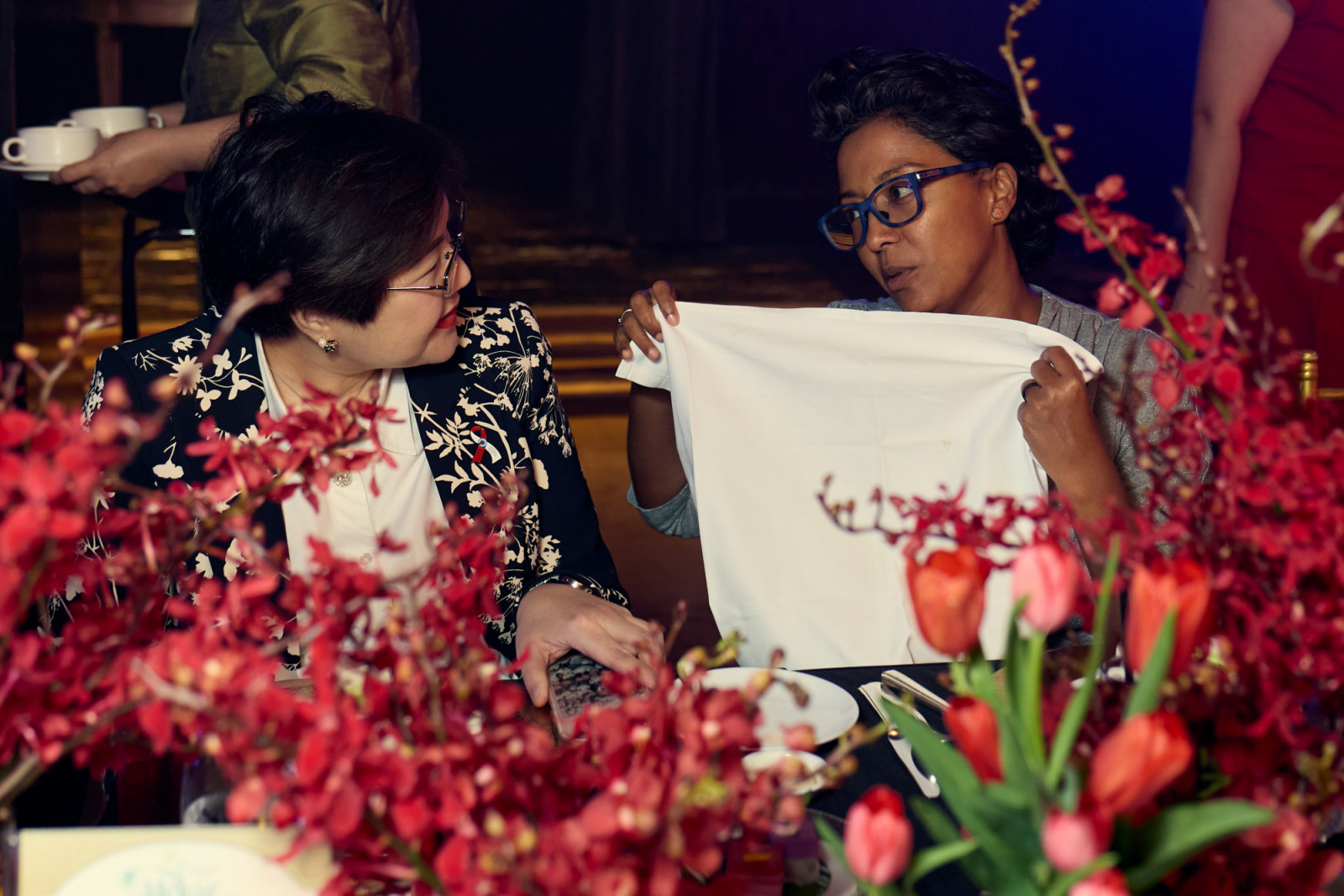 Innovation nominee Prof Dr Cheong Sok Ching and Sasibai Kimis share animated conversation