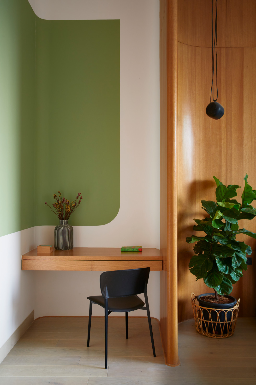 The eye-catching interplay of textures in a Hyderabad, India family home designed by Studio Nilasha