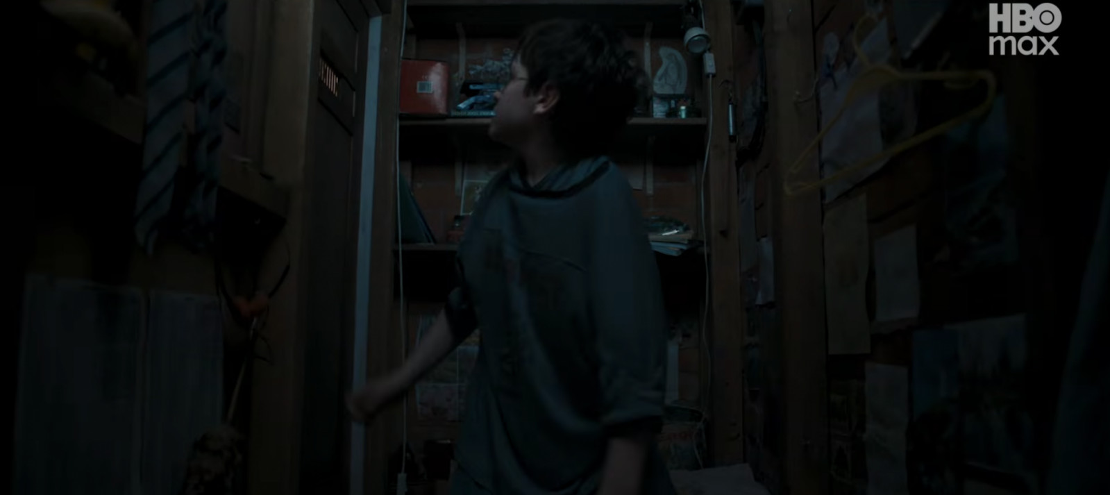 Harry’s cupboard is tighter and dingier than before (Photo: Screncap from YouTube)