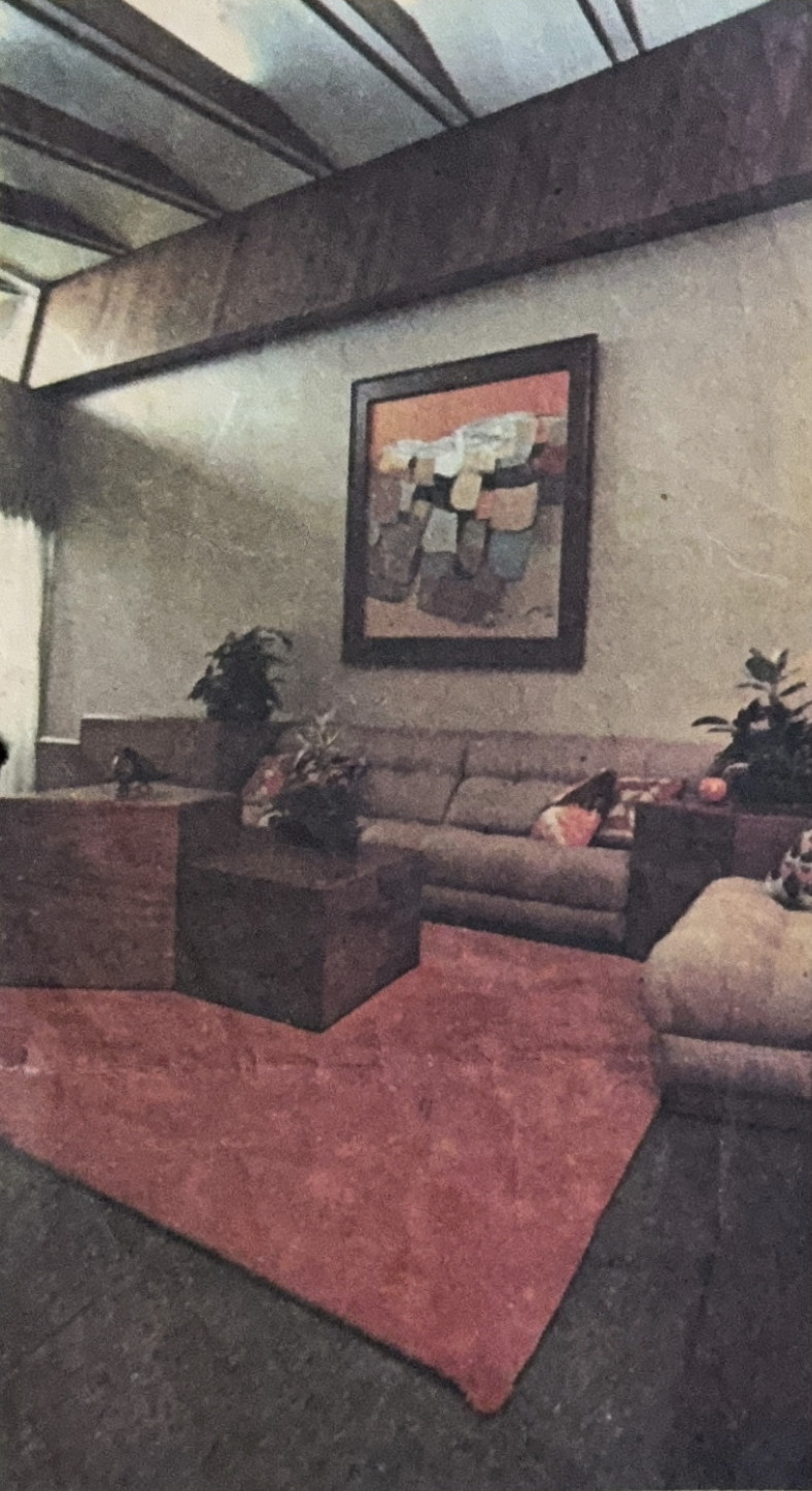 A residential collaboration between architect Antonio Heredia and renowned interior designer Edith Oliveros