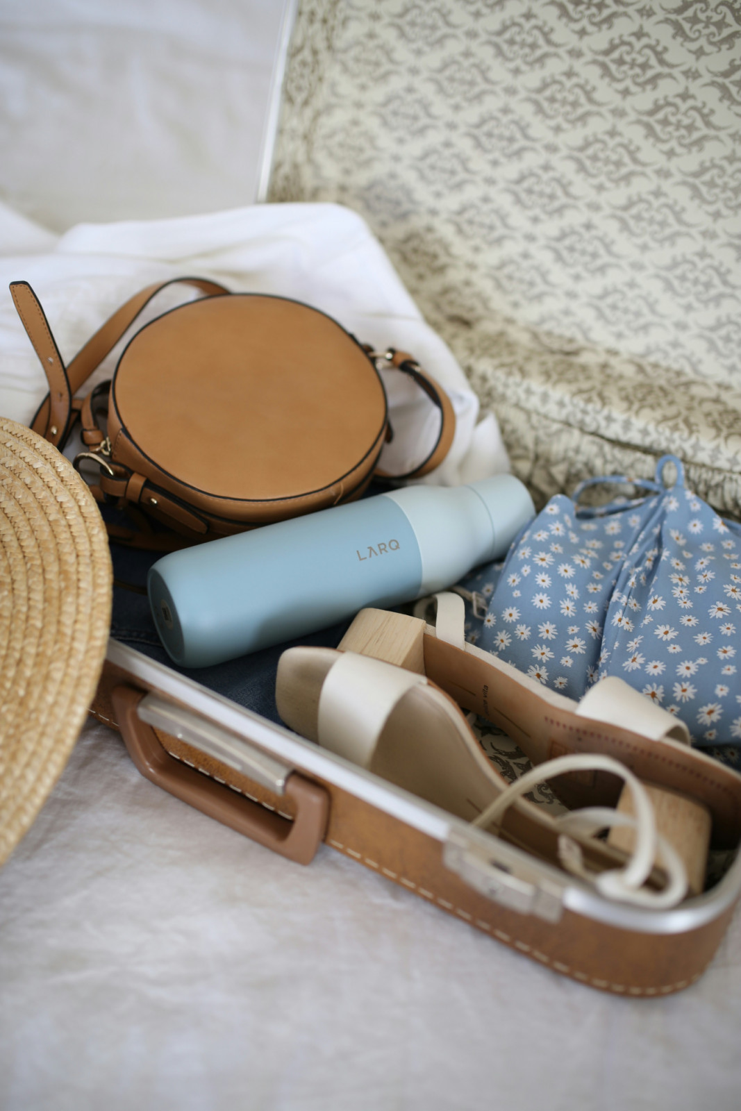 Discover (or rediscover!) the best packing tips for stress-free travel (Photo: Unsplash)
