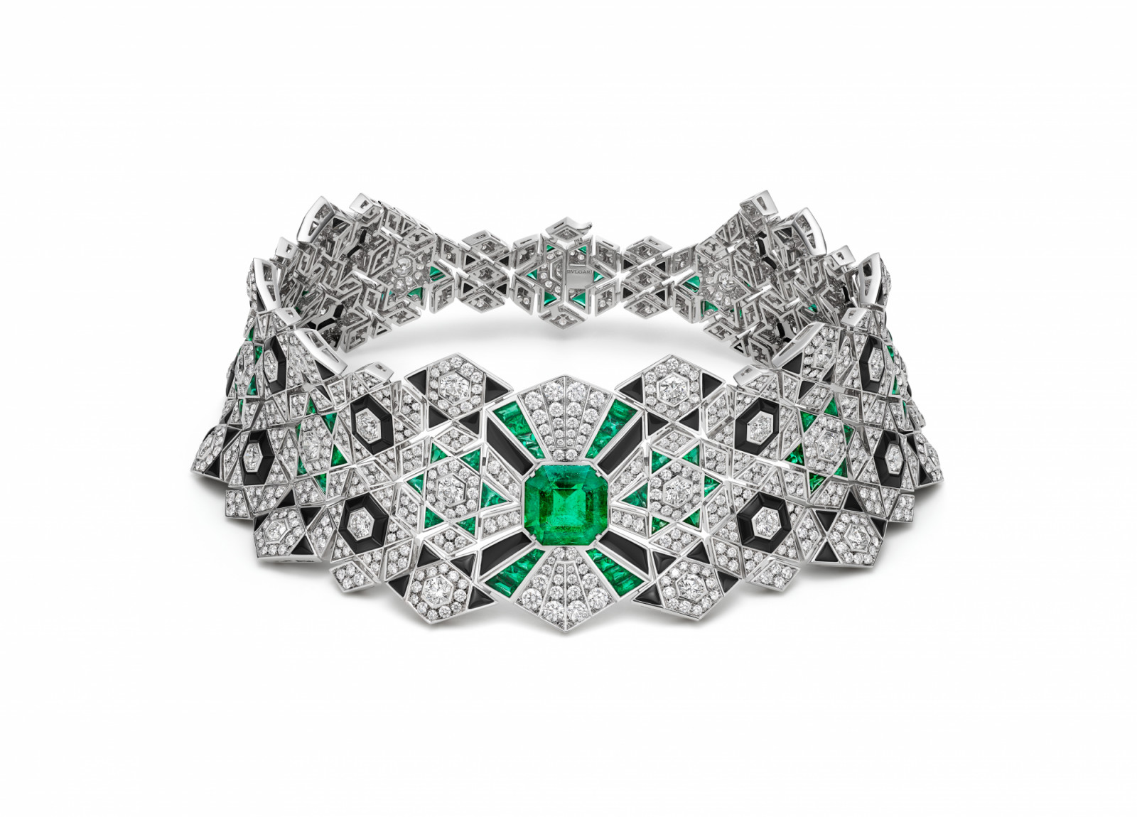 Bulgari Eclettica系列 Eclectic Embrace 頂級祖母綠頸鍊。(Photo: Bulgari)