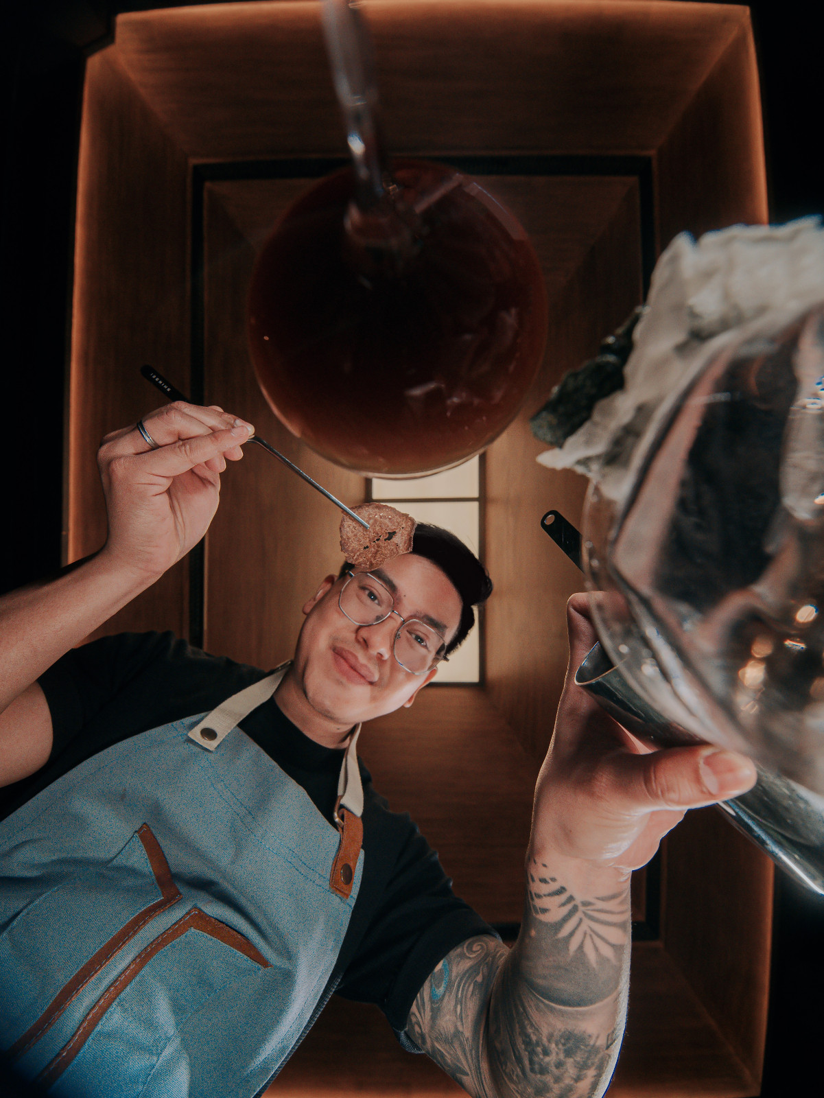 Niko Idham Kholid, Between the Sips