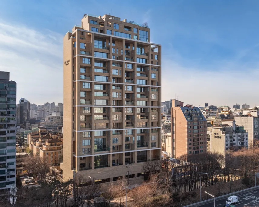 Eterno Cheongdam, Seoul, designed by Spanish Pritzker laureate Rafael Moneo. In March 2026, a single unit in the 29-apartment tower was valued at 32.57 billion won, making it South Korea's most expensive residential address for the second consecutive year