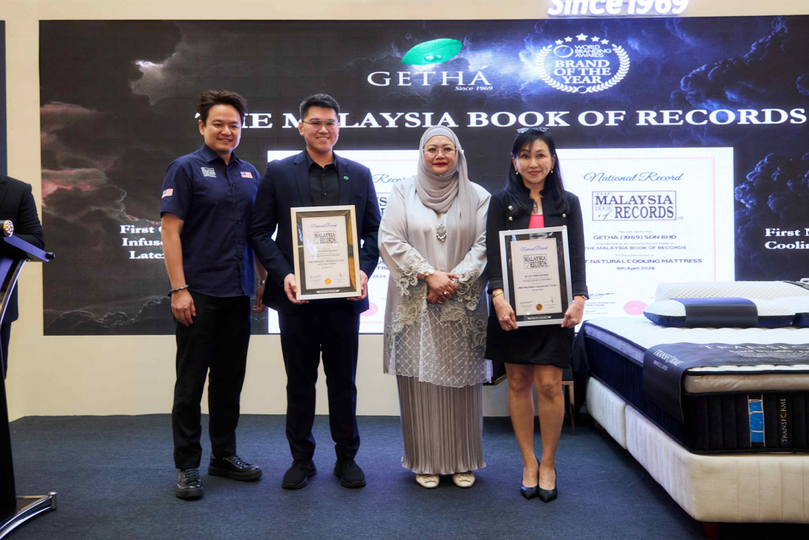 Getha also received two recognitions from the Malaysia Book of Records: the First Graphite+ Infused Natural Latex Mattress, and the First Natural Cooling Mattress