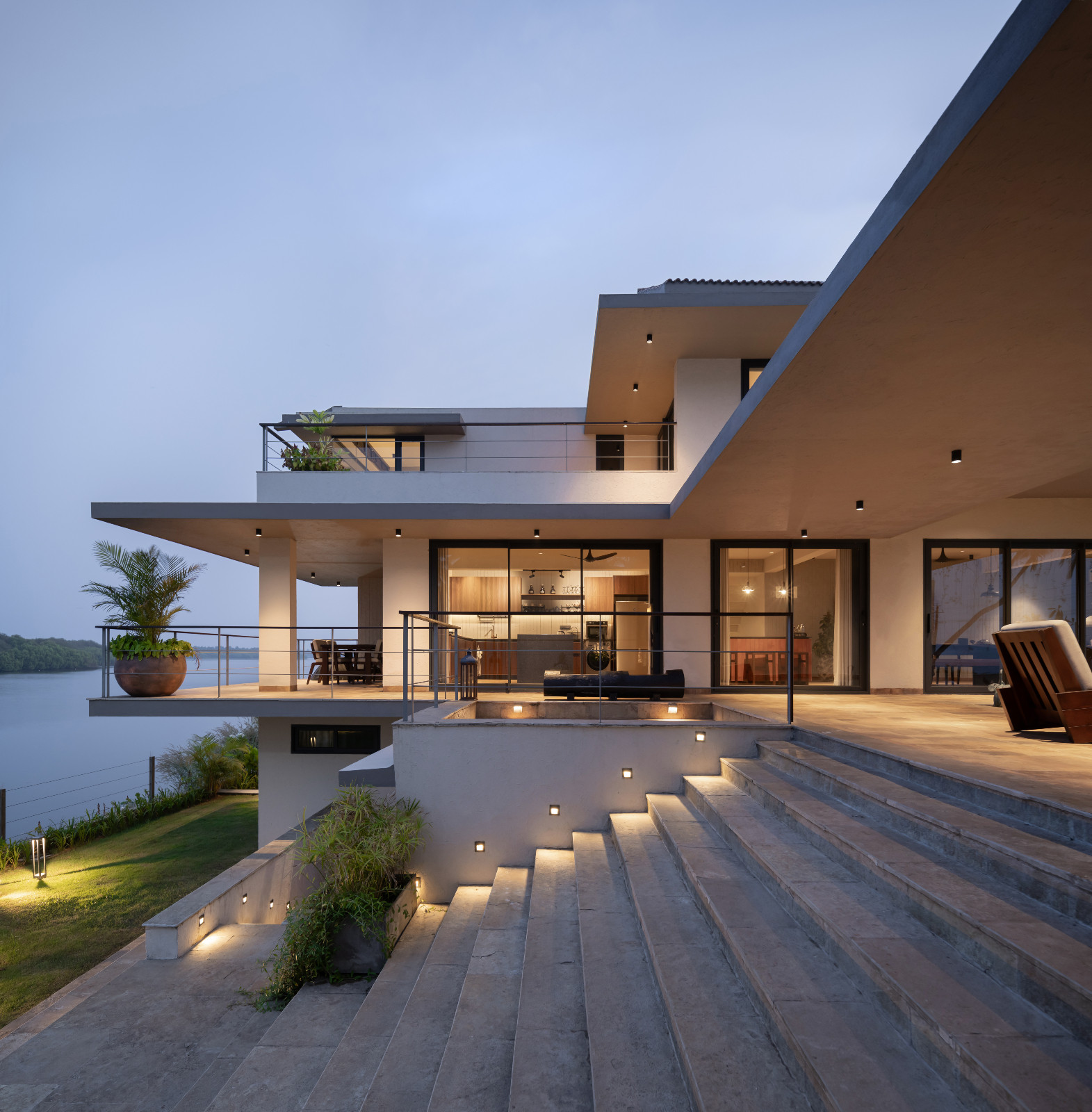 A tranquil flow between the indoors and the outdoors in a Karnataka, India home designed by Thomas Parambil Architects